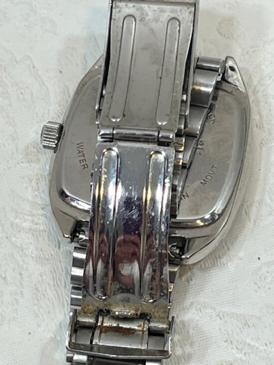 VTG Joan Rivers Classic Collection Crystal Face Silver-Tone Metal Bracelet Watch main image 16